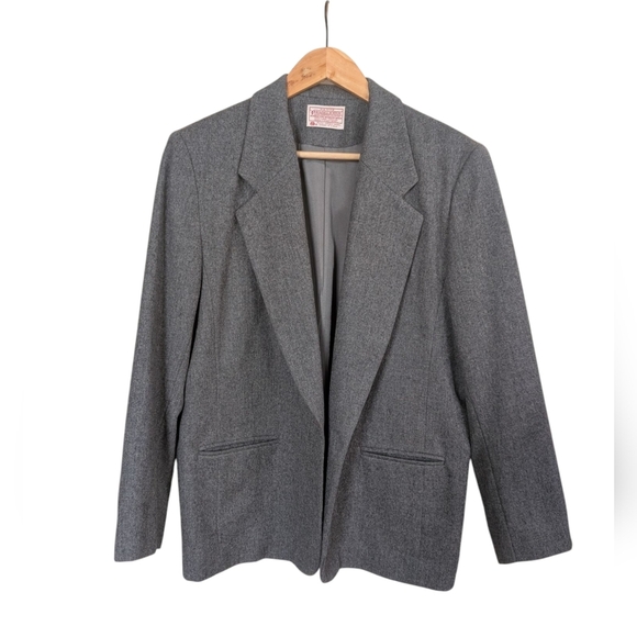 Vintage Pendleton Virgin Wool Made In The USA Grey Long Line Blazer Petite - Picture 1 of 13
